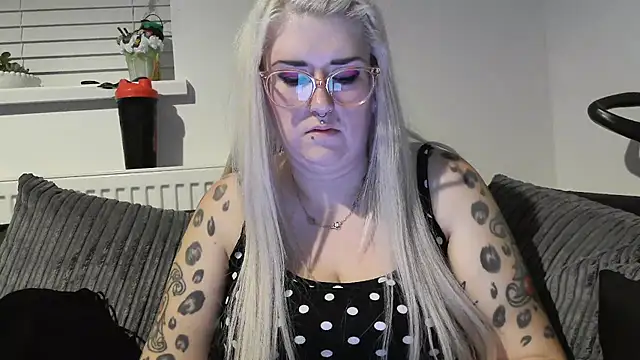 Sizzling Indie36 online show from 10.01.25