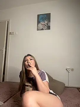 Natasha Cameron22 online show from 10.15.25