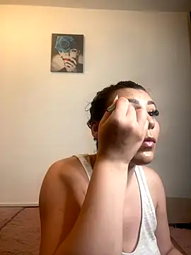 Natasha Cameron22 online show from 10.17.25