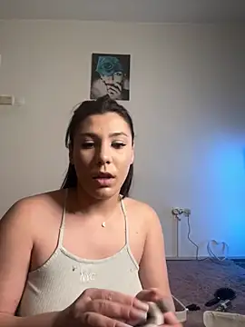 Natasha Cameron22 online show from 10.30.25