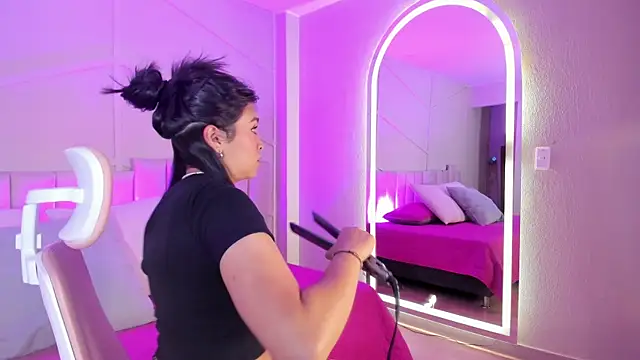 Eimmy bm online show from 10.12.25