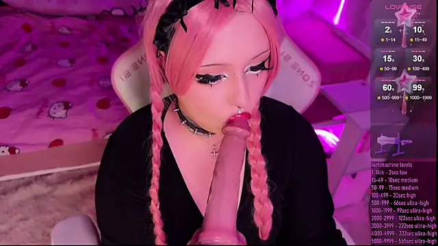 dollskill  online show from 04.19.26