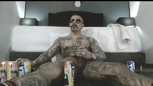 Snapshot of danilog515 chatting on 10.06.25 danilog515 online show from 10.06.25