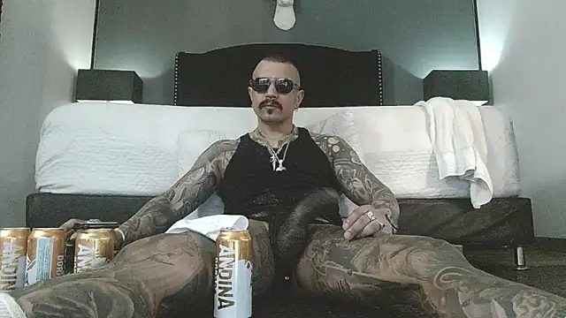 Snapshot of danilog515 chatting on 01.13.26 danilog515 online show from 01.13.26