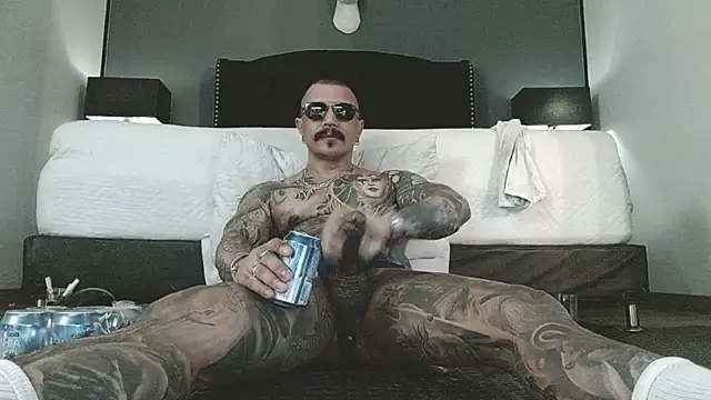 Snapshot of danilog515 chatting on 01.19.26 danilog515 online show from 01.19.26