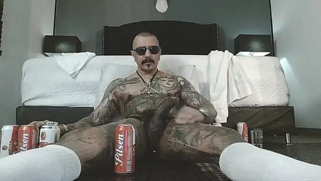 Snapshot of danilog515 chatting on 02.25.26 danilog515 online show from 02.25.26