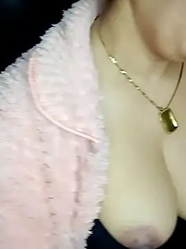 Maya-Moon online show from 12.19.25