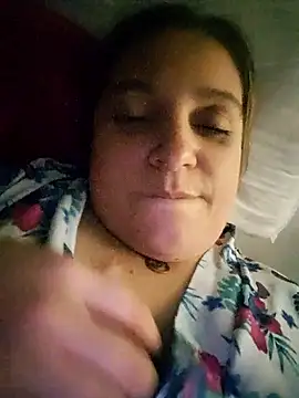 Snapshot of Samanta_SS chatting on 05.19.26 Samanta SS online show from 05.19.26