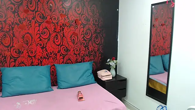 Snapshot of Samanta_SS chatting on 05.29.26 Samanta SS online show from 05.29.26