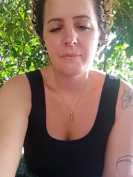 emiliemilf online show from 04.10.26