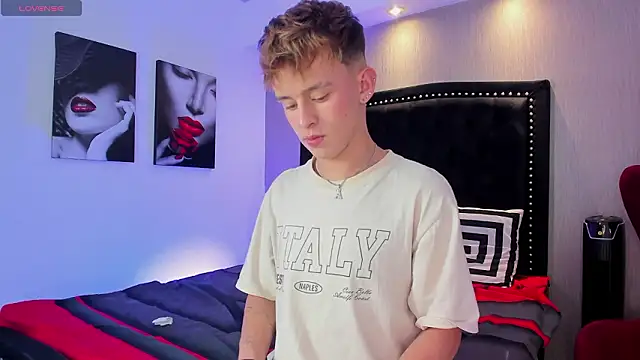 LiamWildx20 online show from 02.22.26