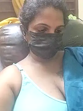 Snapshot of poojaa-rani chatting on 03.02.26 poojaa-rani online show from 03.02.26