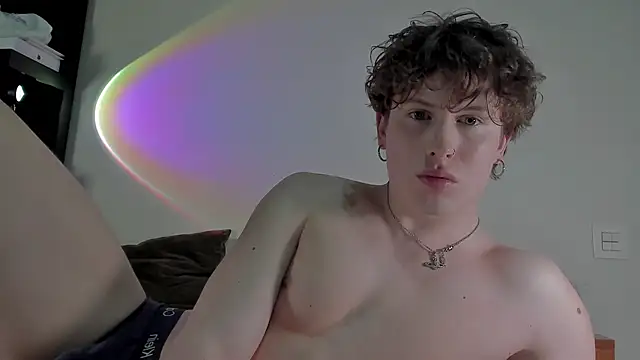 RobFavorite1 online show from 03.15.25