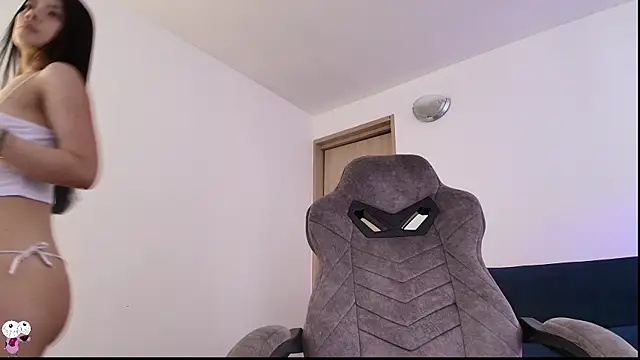 Snapshot of Im-kaia chatting on 11.10.25 Im-kaia online show from 11.10.25