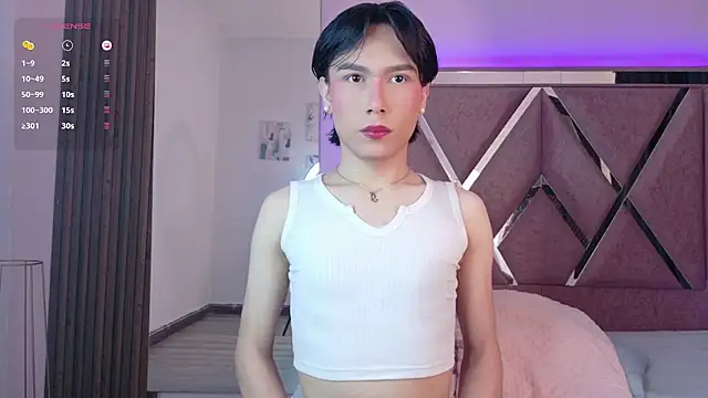 Ash Femboy online show from 11.14.25