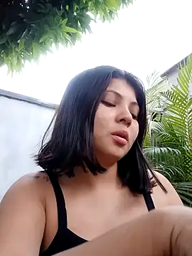 Snapshot of abby_roux chatting on 09.11.25 abby roux online show from 09.11.25