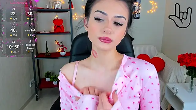 Snapshot of Kitti__ chatting on 05.18.26 Kitti online show from 05.18.26