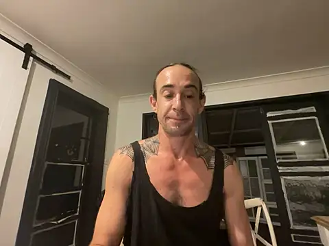 Snapshot of mastertittiefkr chatting on 10.22.25 mastertittiefkr online show from 10.22.25