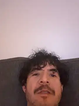 VicS119717 online show from 03.19.25