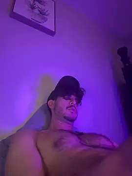 VicS119717 online show from 03.20.25