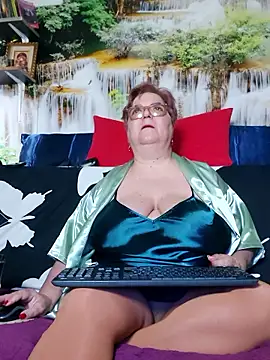 Snapshot of QueenPammy1 chatting on 01.16.26 QueenPammy1 online show from 01.16.26