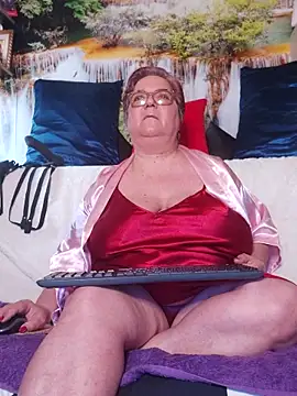 Snapshot of QueenPammy1 chatting on 03.08.26 QueenPammy1 online show from 03.08.26