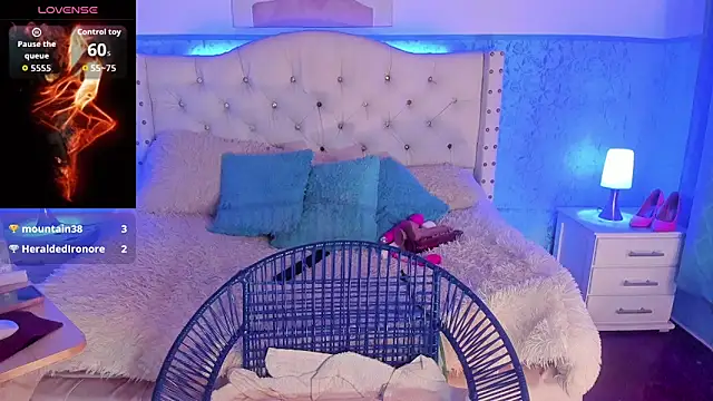 Snapshot of dirtyBBWplay chatting on 10.02.25 dirtyBBWplay online show from 10.02.25