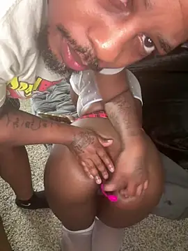 Snapshot of piscesaurora chatting on 03.17.25 piscesaurora online show from 03.17.25