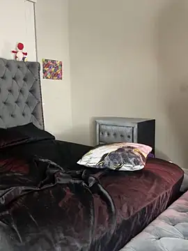 Snapshot of piscesaurora chatting on 03.19.25 piscesaurora online show from 03.19.25