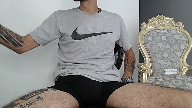 Snapshot of bigdick_monster1 chatting on 07.18.26 bigdick monster1 online show from 07.18.26