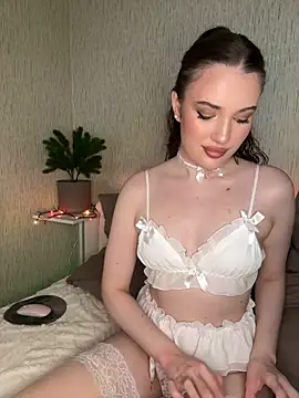 Ariana Sanderss online show from 12.20.25