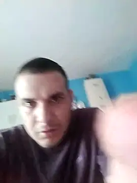 Snapshot of calfran chatting on 02.06.26 calfran online show from 02.06.26