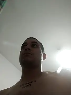 Snapshot of calfran chatting on 02.14.26 calfran online show from 02.14.26