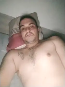 Snapshot of calfran chatting on 02.26.26 calfran online show from 02.26.26