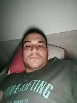 Snapshot of calfran chatting on 02.27.26 calfran online show from 02.27.26