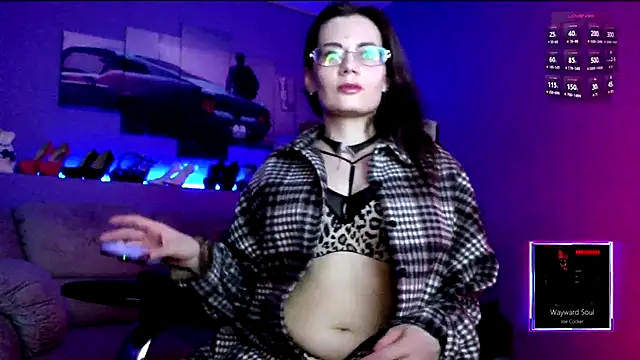 MilanaPure online show from 03.15.25