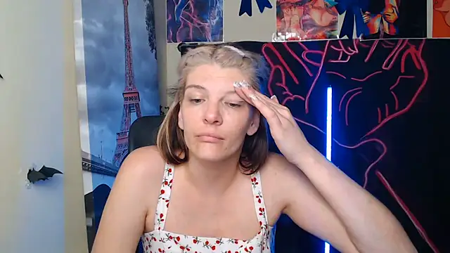 VanessaRey  online show from 05.23.26