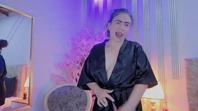 angelinarouse  online show from 03.30.26