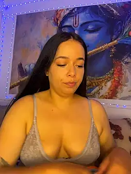 Snapshot of Deepika_padukoneNisha chatting on 04.29.26 Deepika padukoneNisha online show from 04.29.26