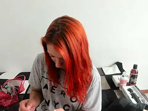 DulceXmile online show from 09.19.25