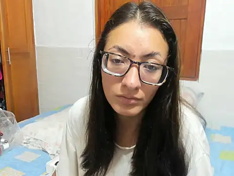 DulceXmile online show from 04.24.26