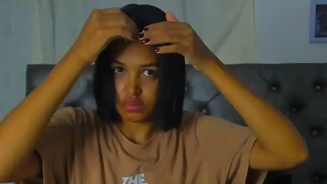 NikkiStarrr online show from 10.30.25