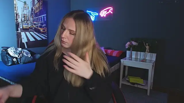 Jes Solar online show from 09.26.25