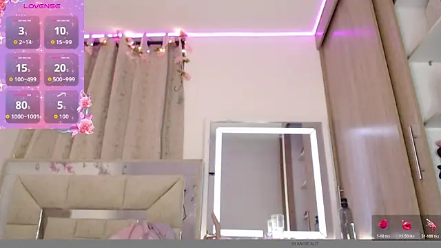 AlitaAnisee online show from 04.11.26