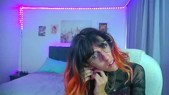 goth minerva online show from 05.13.26