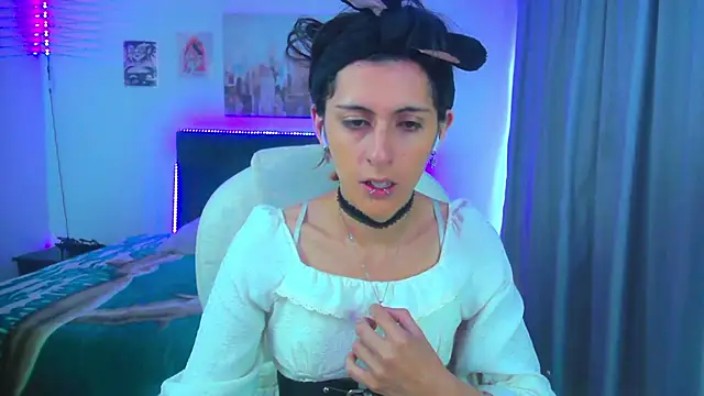 Snapshot of goth_minerva chatting on 06.26.26 goth minerva online show from 06.26.26