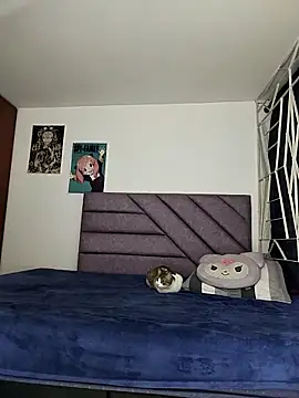 KARINNA  RAVEN online show from 04.08.26