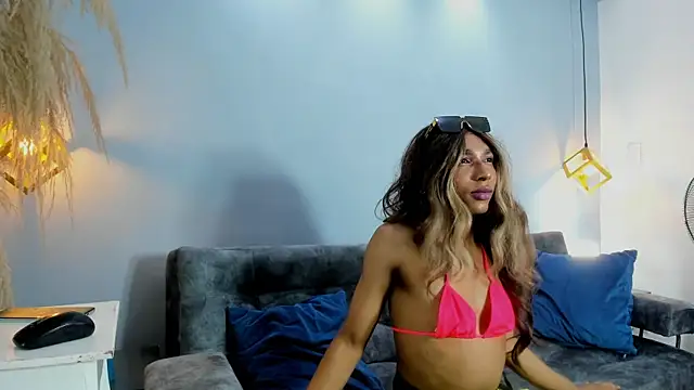 Electtra Scretch online show from 03.19.25