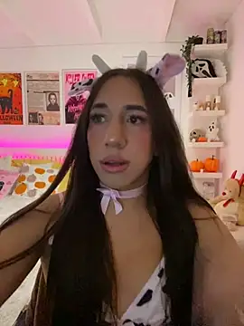 Tiana Paez1 online show from 10.18.25