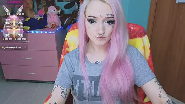 Snapshot of Manuela_unicorn chatting on 10.15.25 Manuela unicorn online show from 10.15.25